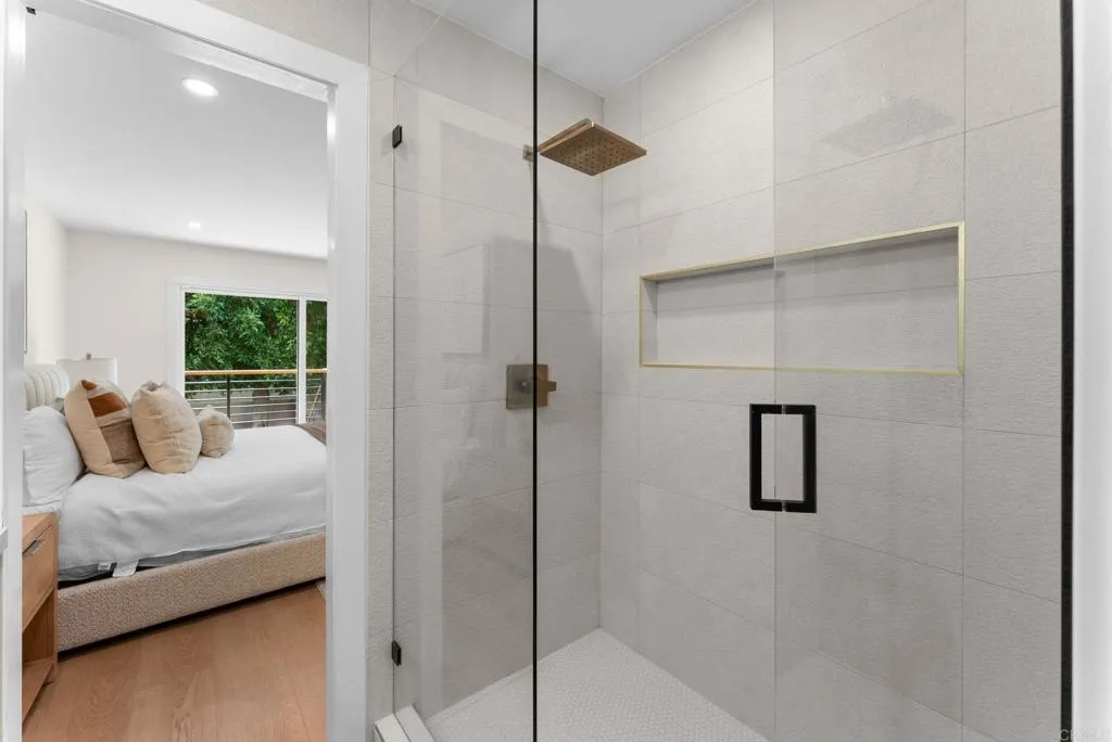 Photo #38: PTP2603790 Listing: Photo #38
