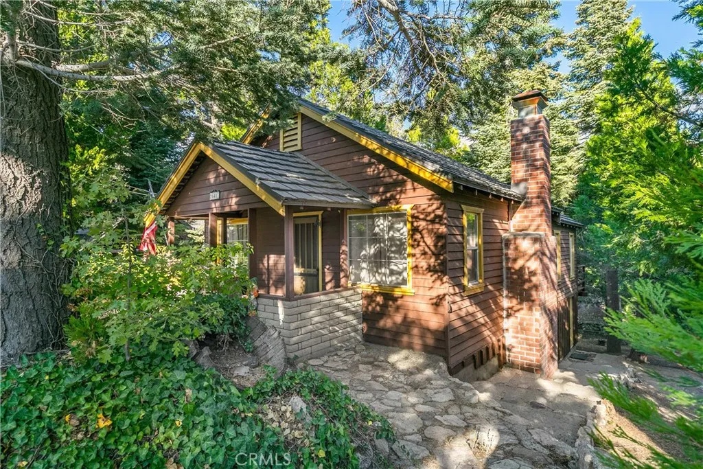 Twin Peaks, CA 92391