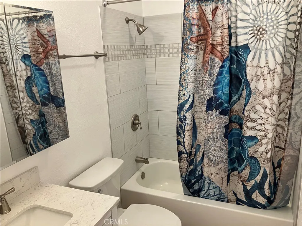 Photo #8: TR26107106 Listing: Photo #8