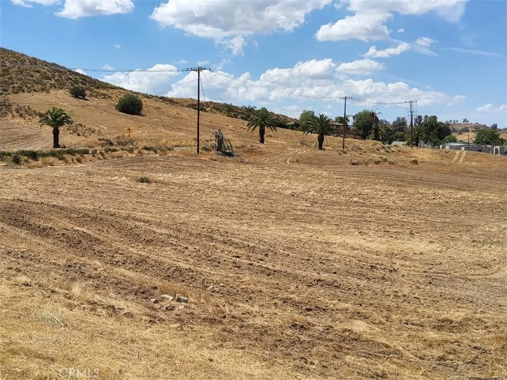 Lake Elsinore, CA 92530
