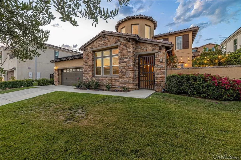 Valencia, CA 91354