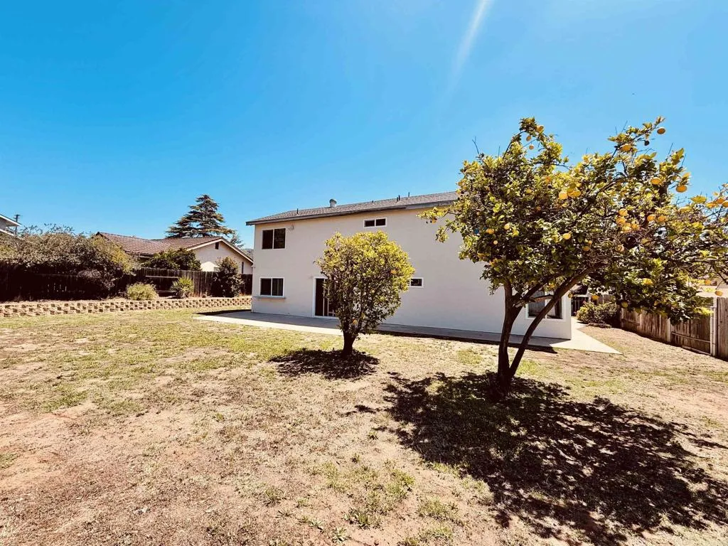 https://cdn.realtyfeed.com/cdn/127/306720925/4140b5a4bca1c040e7c7249f82546c3b.webp
