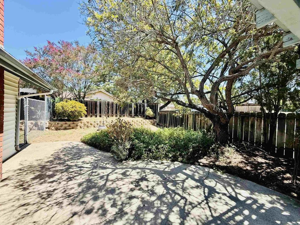 https://cdn.realtyfeed.com/cdn/127/306720925/56776ad98639beef6e5a0ee34fa08961.webp