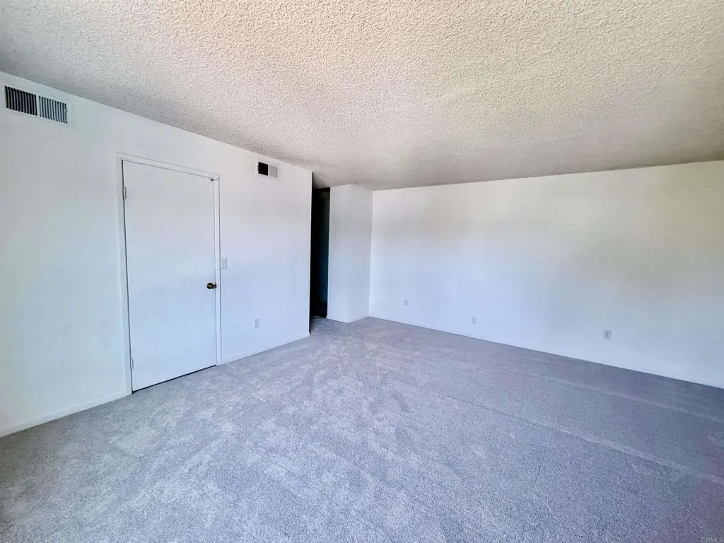 https://cdn.realtyfeed.com/cdn/127/306720925/7a435bedaa6c0342e6313df2495ac561.webp