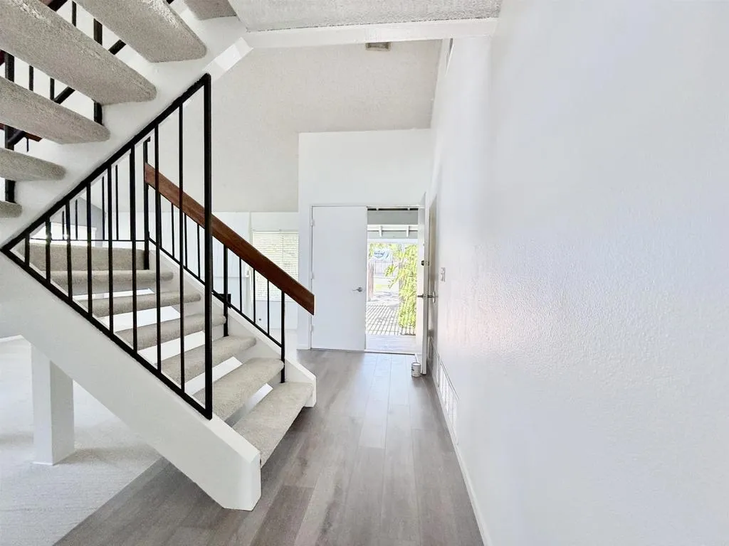 https://cdn.realtyfeed.com/cdn/127/306720925/9eb4c9f9372b246080cc90a1293475c9.webp