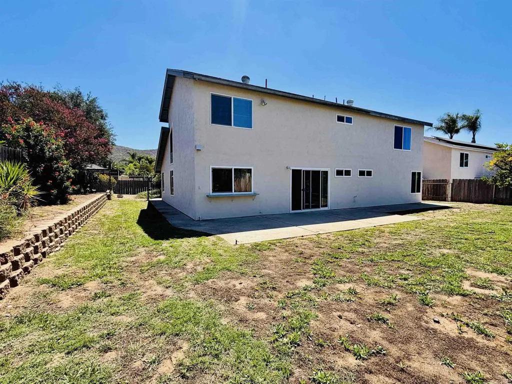 https://cdn.realtyfeed.com/cdn/127/306720925/a5b2f916a655e7720e94ead1b5204fde.webp