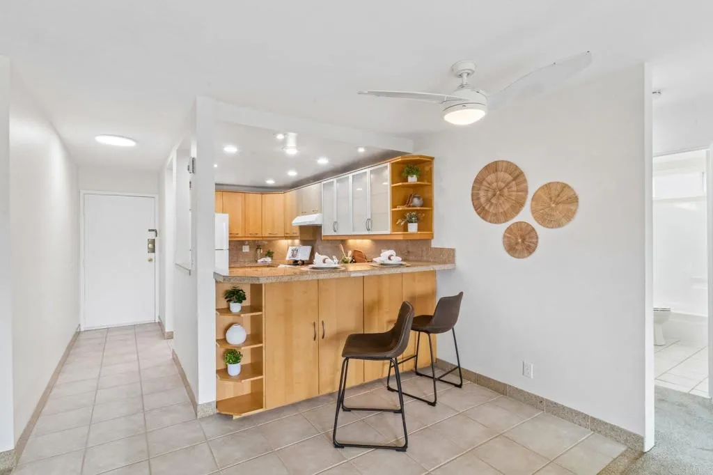 https://cdn.realtyfeed.com/cdn/127/306720927/543e92d627d10000865cbf1ca30f7e2e.webp
