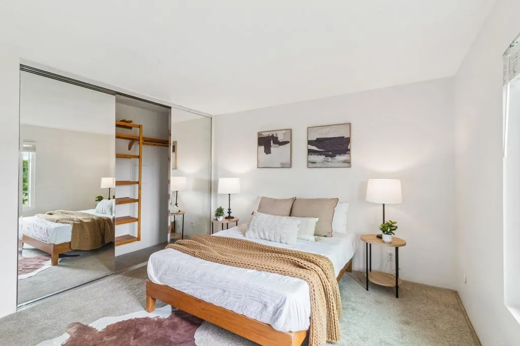 https://cdn.realtyfeed.com/cdn/127/306720927/be4ec07deeda41ecb98eaf35962d7f48.webp