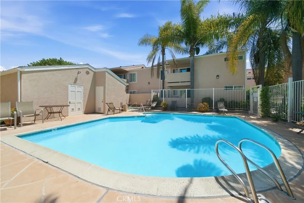 Photo #27: NP26105989 Listing: Photo #27
