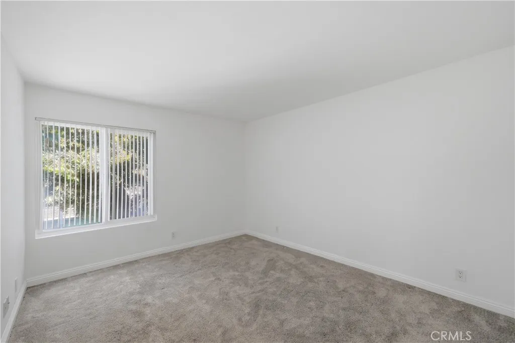 Photo #21: NP26105989 Listing: Photo #21