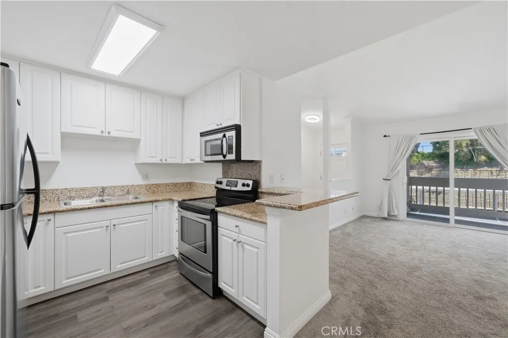 Photo #11: NP26105989 Listing: Photo #11