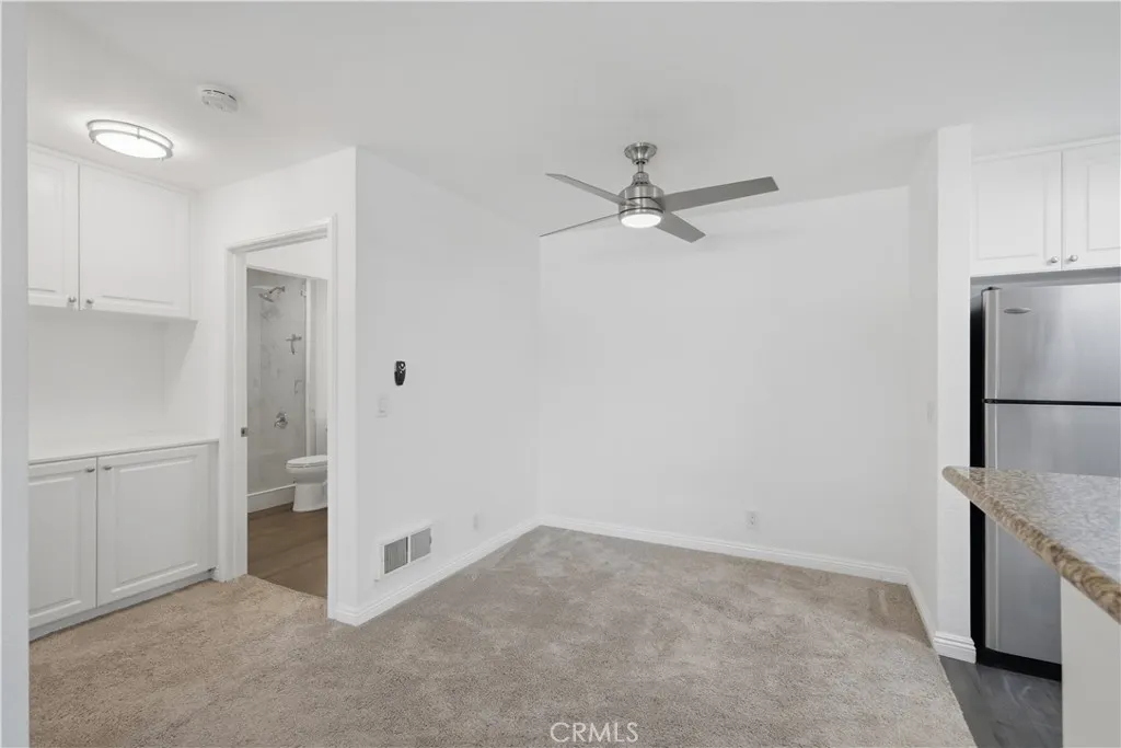 Photo #16: NP26105989 Listing: Photo #16