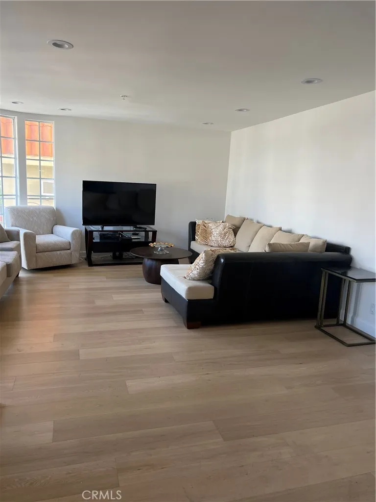 1817 Selby Ave Unit 205, Los Angeles, CA 90025 - Photo 5 of 17, Los Angeles, CA