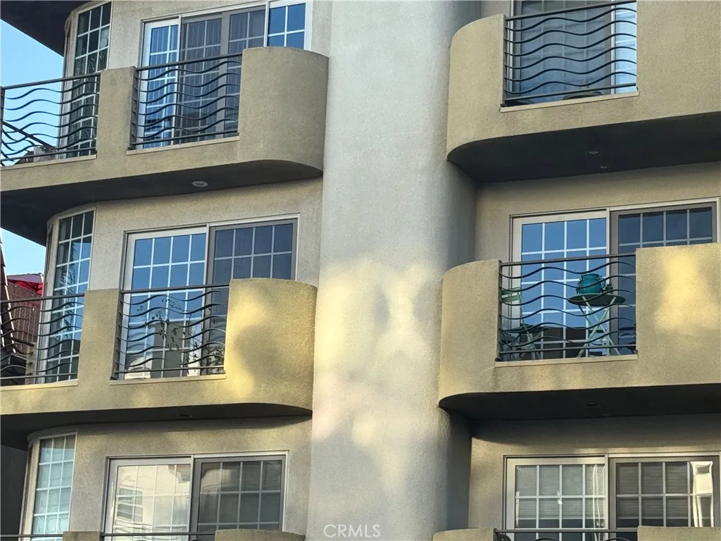 1817 Selby Ave Unit 205, Los Angeles, CA 90025 - Photo 3 of 17, Los Angeles, CA