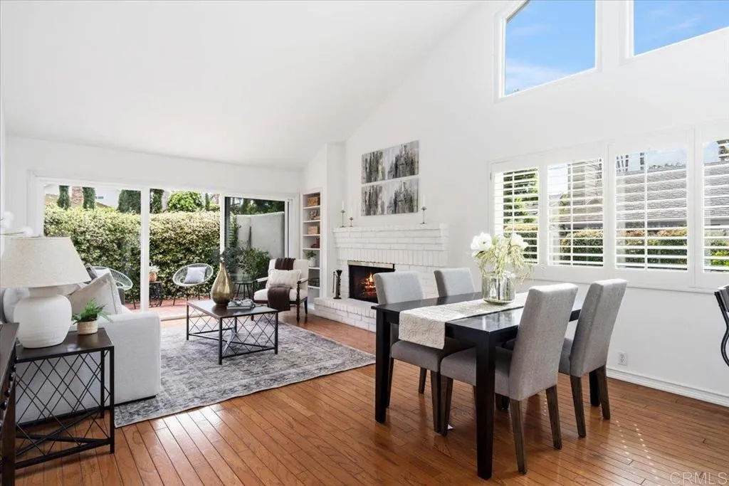 https://cdn.realtyfeed.com/cdn/127/306721024/b488b4ef26a06f1e36b067433ae2f157.webp