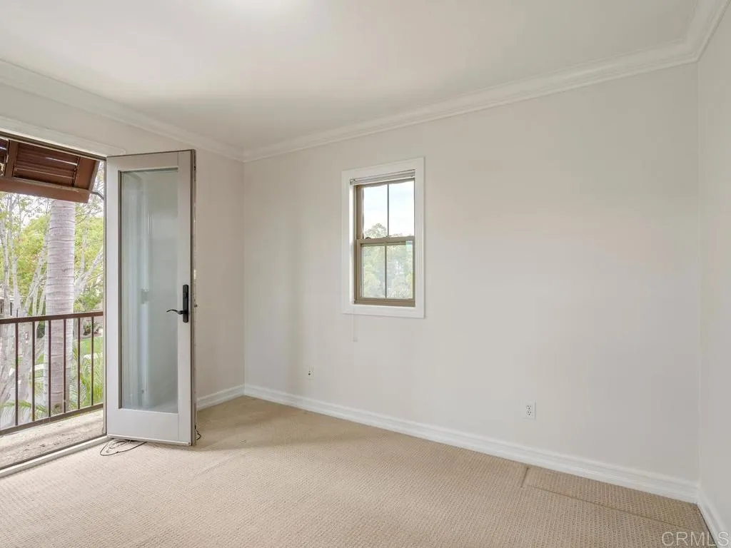 https://cdn.realtyfeed.com/cdn/127/306721033/0be5c5a688e00448c0b444c70ee297d8.webp