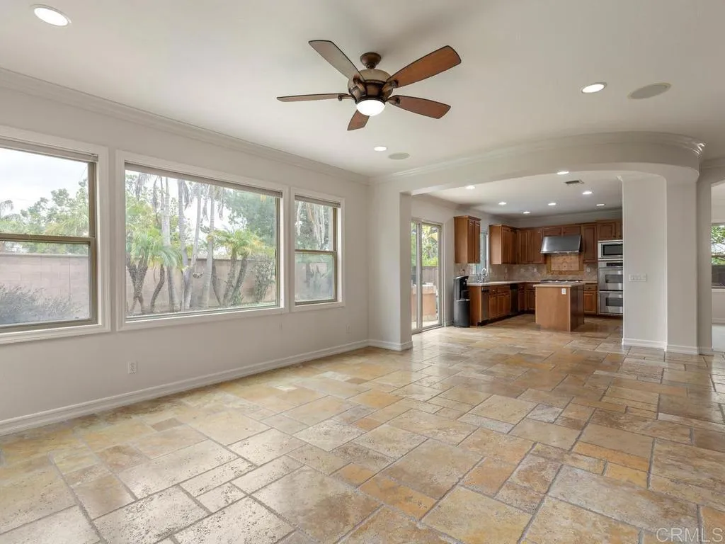 https://cdn.realtyfeed.com/cdn/127/306721033/308b7ffab3e5c9fe59711198e66cd626.webp