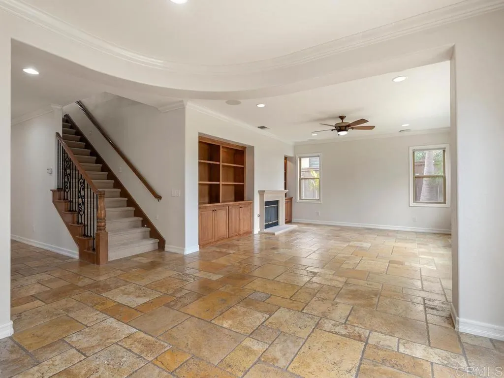 https://cdn.realtyfeed.com/cdn/127/306721033/9d1778eeb1e18f5ccd6d19f418105a7f.webp