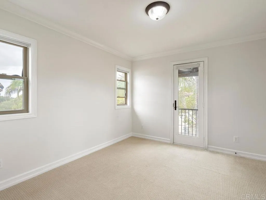 https://cdn.realtyfeed.com/cdn/127/306721033/c756bf74ddf515190fe2635d00d4dca7.webp