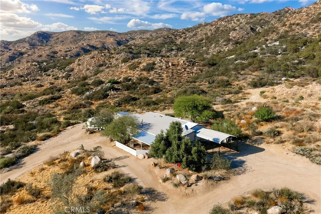 https://cdn.realtyfeed.com/cdn/127/306721053/1be518d99b485b7e2a49d2b84459a28a.webp