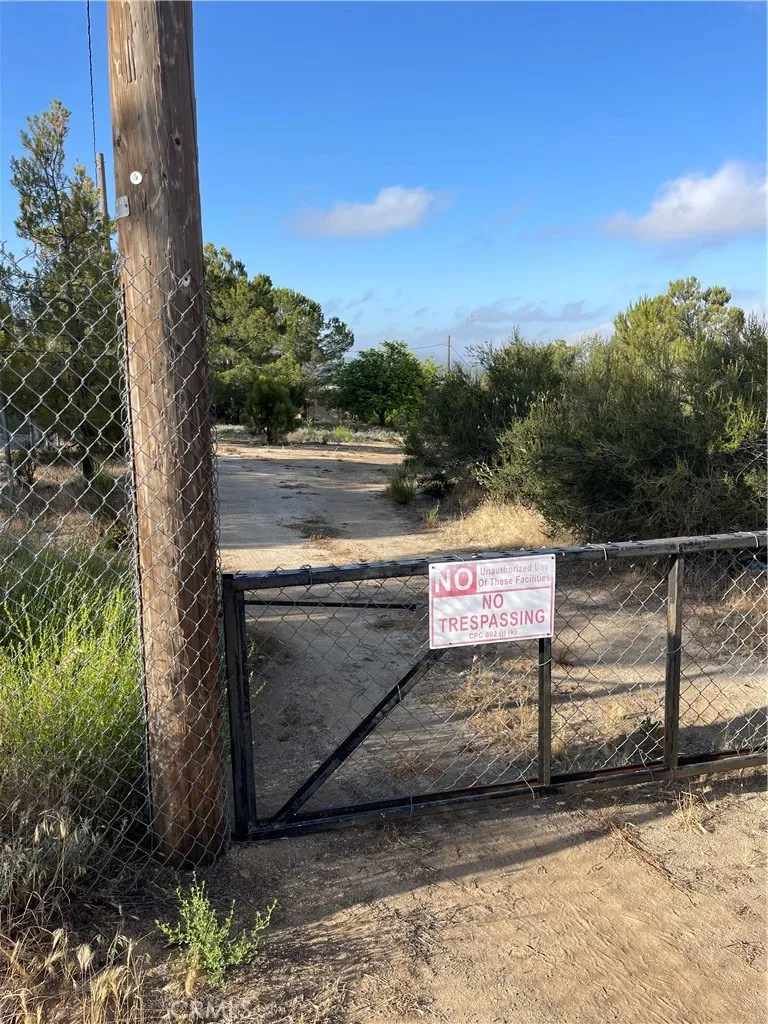 Anza, CA 92539