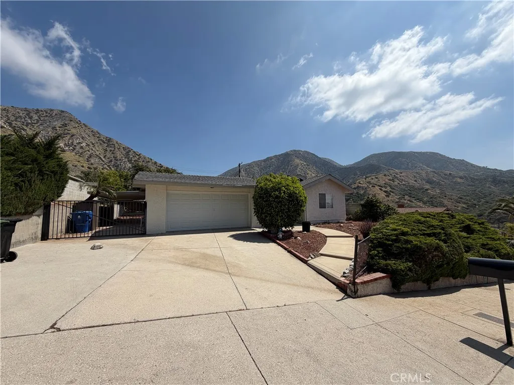 Sylmar, CA 91342
