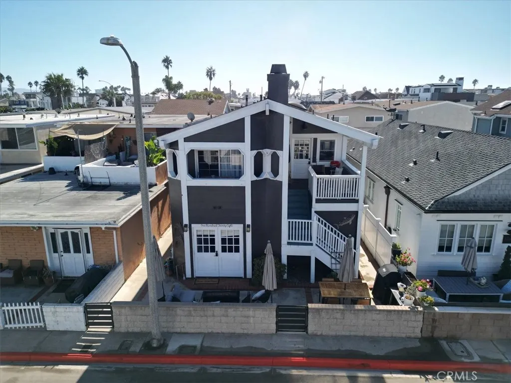 Newport Beach, CA 92663