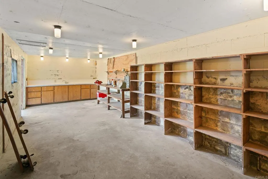 https://cdn.realtyfeed.com/cdn/127/306721141/52ccebe3fe54ac150474108bb567095e.webp