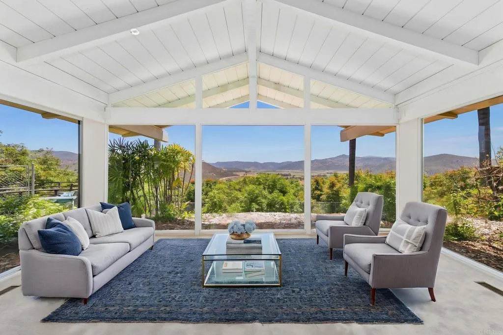 https://cdn.realtyfeed.com/cdn/127/306721141/599ad3e9fd7d5c4ffb726711241e6cd5.webp