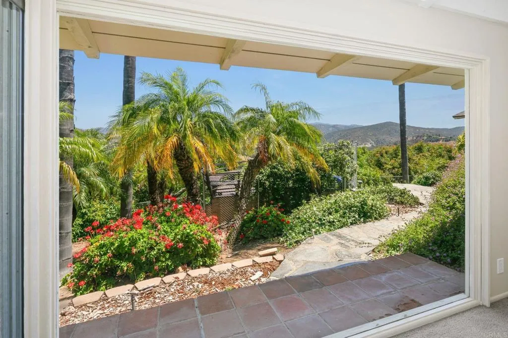 https://cdn.realtyfeed.com/cdn/127/306721141/63854fe32e1ae24072b22e462d998958.webp