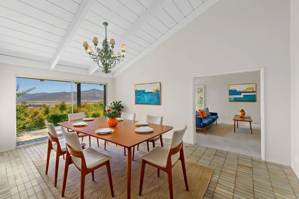 https://cdn.realtyfeed.com/cdn/127/306721141/70b5b6ba93e45057009b29db4f2b2b61.webp