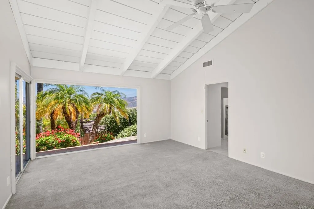 https://cdn.realtyfeed.com/cdn/127/306721141/e5af2130f0973e147746f1d293d2c7cc.webp