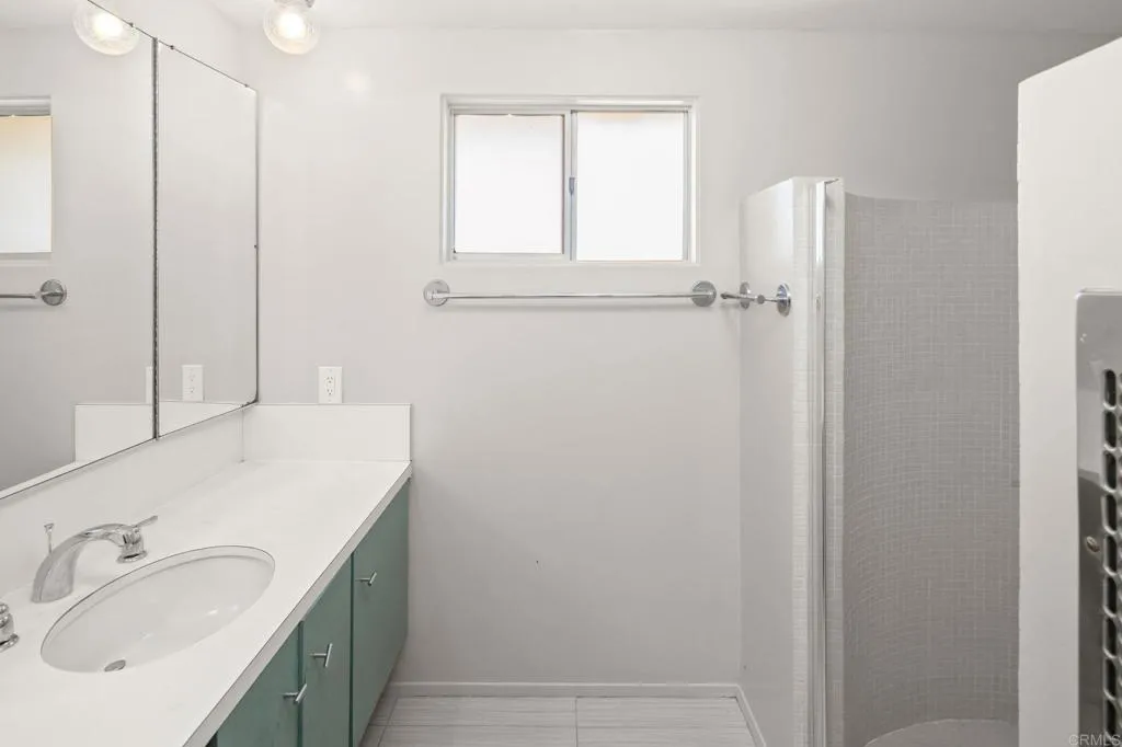 https://cdn.realtyfeed.com/cdn/127/306721141/e84f5e0bb325fe343d6b5a7e17ee1c87.webp