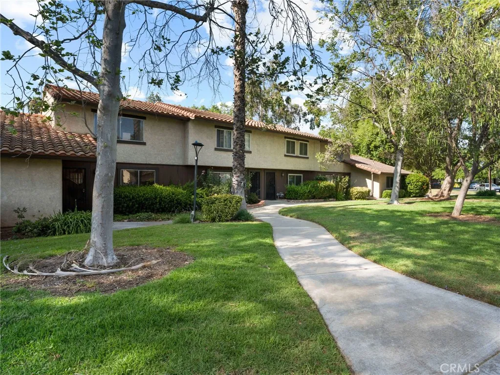 Riverside, CA 92504