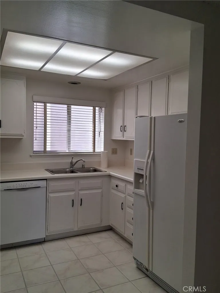 Laguna Woods, CA 92637