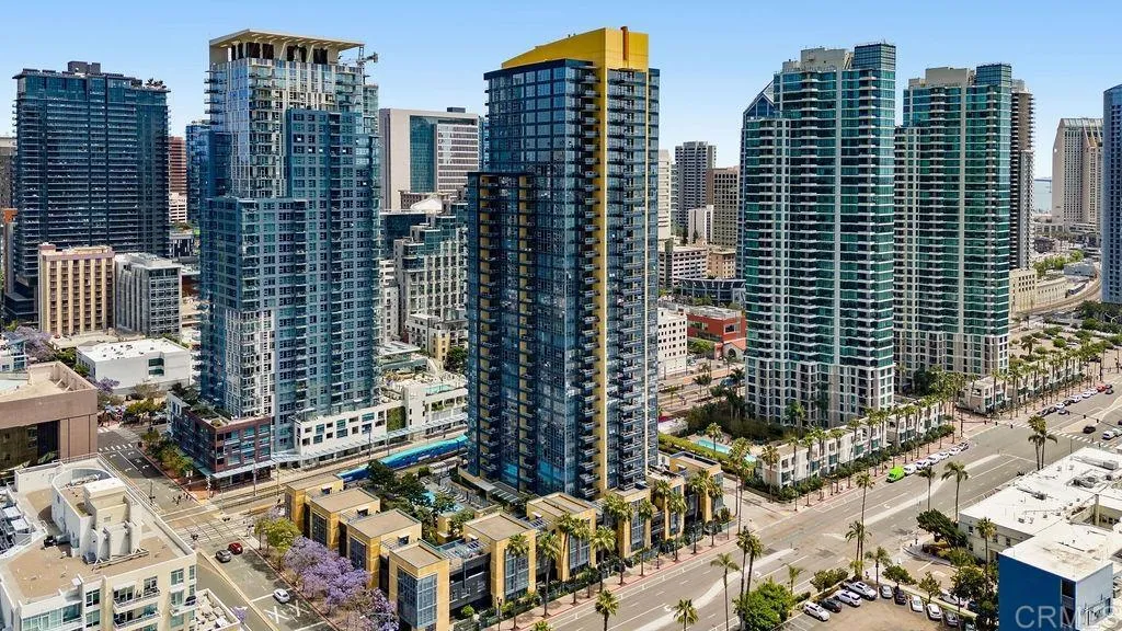 https://cdn.realtyfeed.com/cdn/127/306721192/9b4618a5f7039c9ae0fab3c555a8ba9a.webp