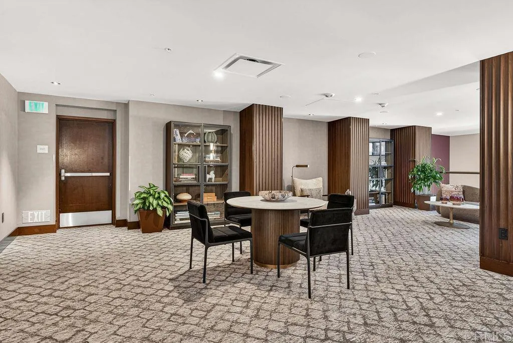https://cdn.realtyfeed.com/cdn/127/306721192/e91cb7449e57d286de994c7f2c735604.webp
