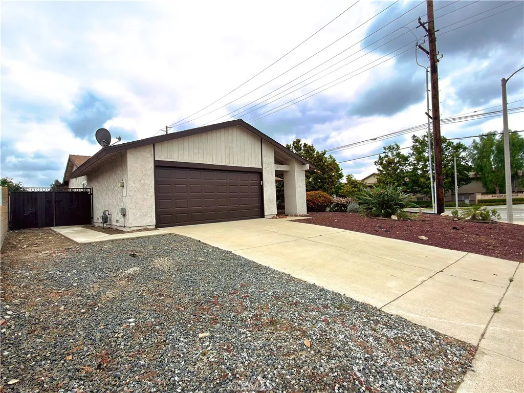7689 Cornel Ct, Rancho Cucamonga, CA 91730 - Photo 3 of 26, Rancho Cucamonga, CA