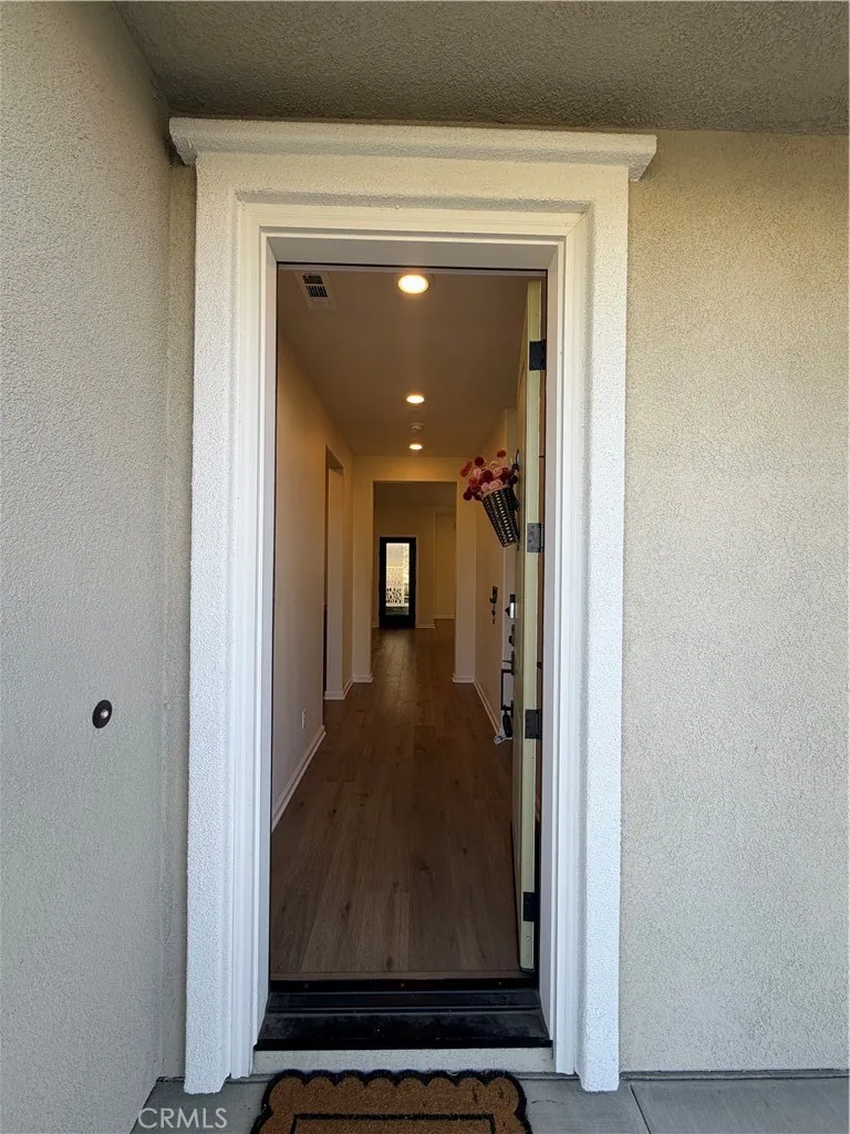 4029 Summer Way, Corona, CA 92883 - Photo 2 of 26, Corona, CA