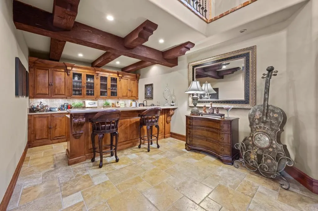 https://cdn.realtyfeed.com/cdn/127/306721288/ac8a8b03e17daa4dc74253b9663d1f4d.webp
