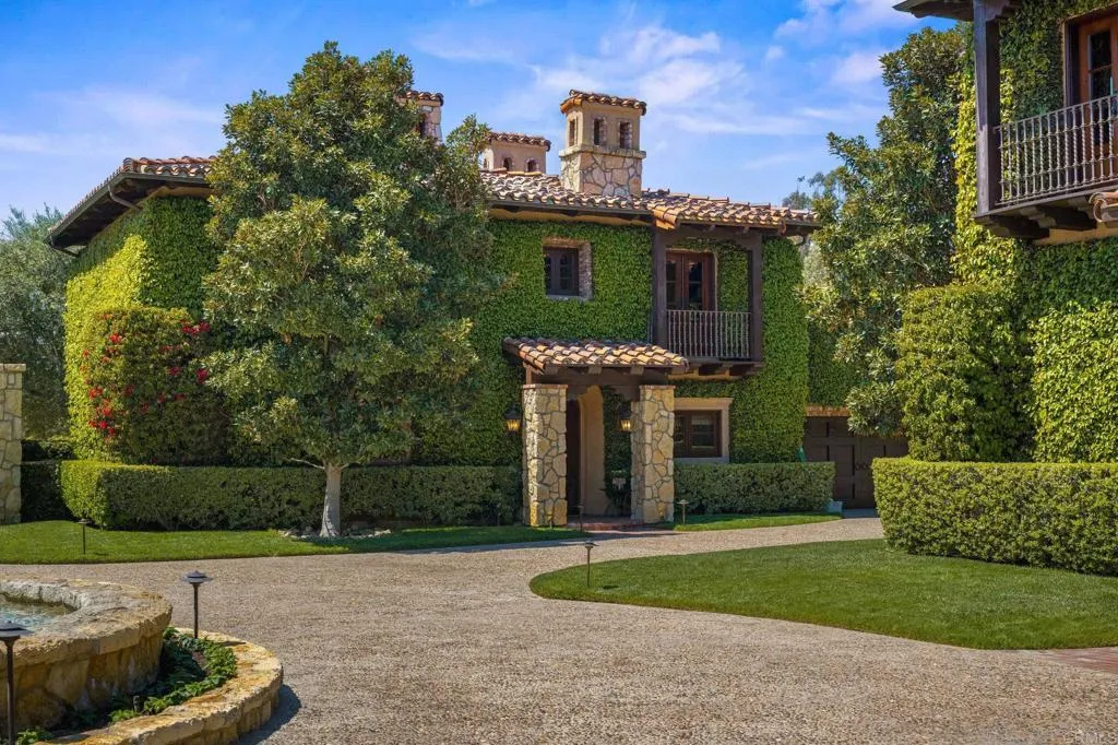 https://cdn.realtyfeed.com/cdn/127/306721288/e64852a45bacaebf2ce50da6740b25b7.webp