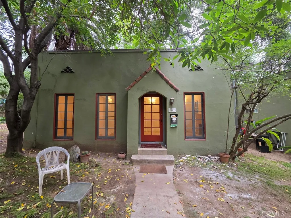 Altadena, CA 91001