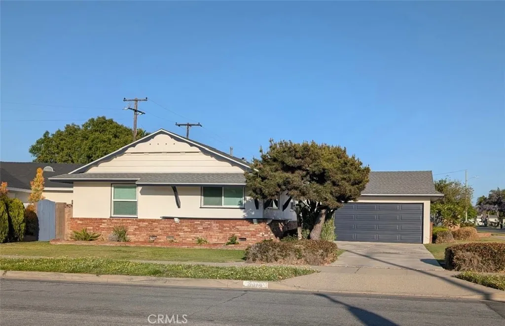 Costa Mesa, CA 92626