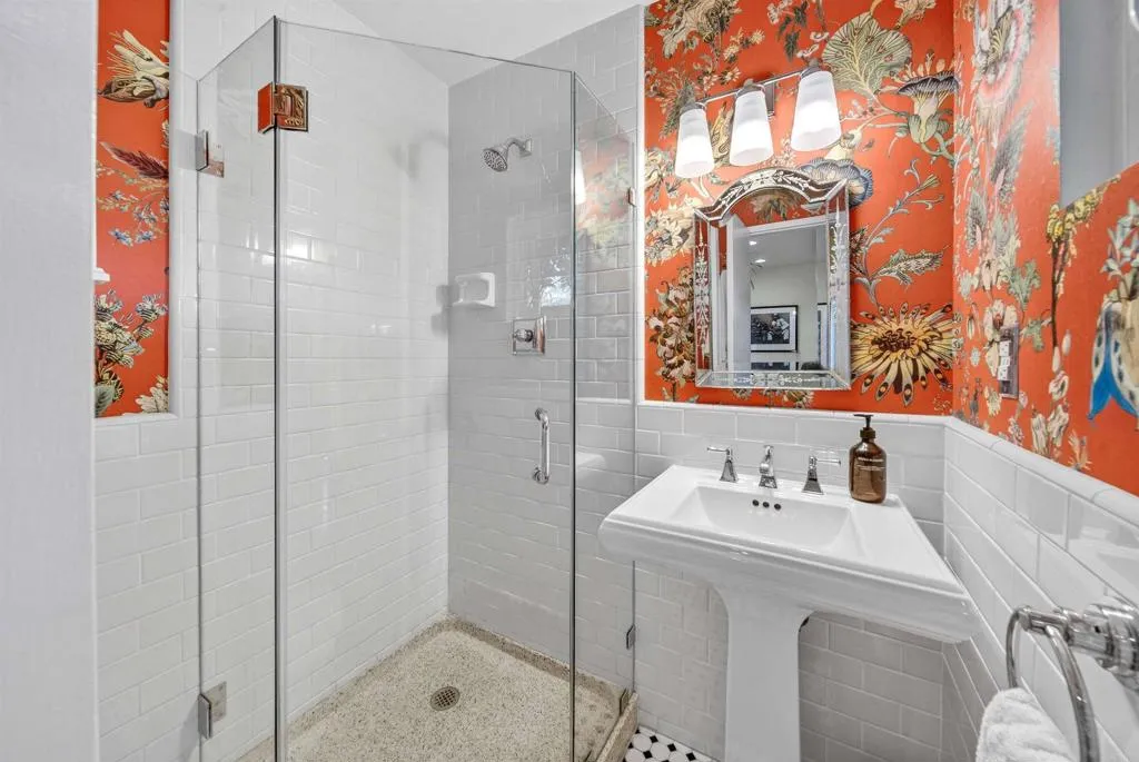 https://cdn.realtyfeed.com/cdn/127/306721350/29307330fe1c32161450bac49c7aacbb.webp