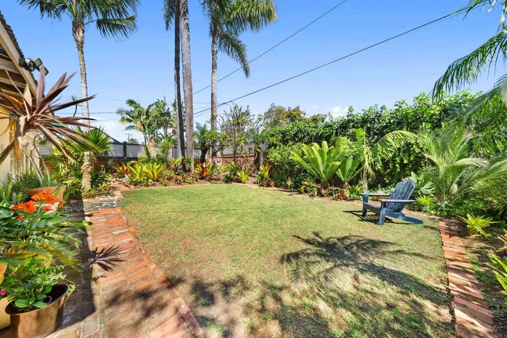 https://cdn.realtyfeed.com/cdn/127/306721350/763385a6afd6f294b4bed127b66fa18b.webp