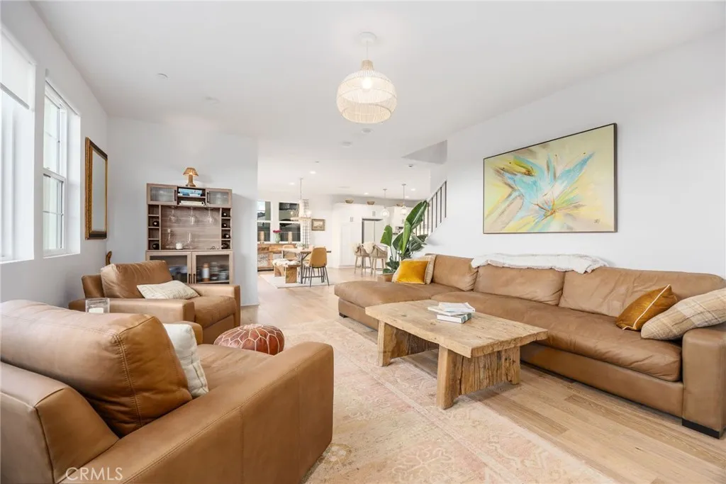 https://cdn.realtyfeed.com/cdn/127/306721394/1228b43b7103e6e1dab0ebd3954ac39d.webp