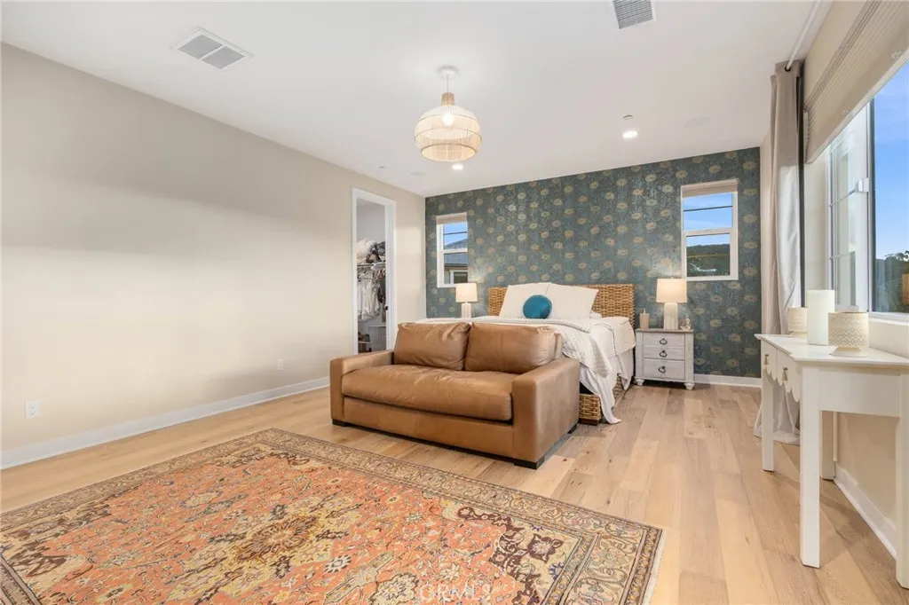https://cdn.realtyfeed.com/cdn/127/306721394/3bddbd22ab18b7424ee65fd76c8109f9.webp