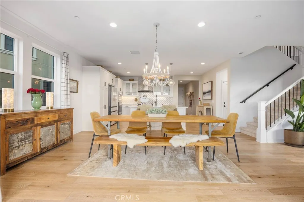 https://cdn.realtyfeed.com/cdn/127/306721394/90f17bed2f3423758ecb2b1e738a9405.webp
