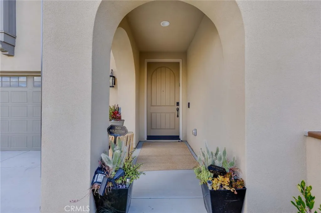 https://cdn.realtyfeed.com/cdn/127/306721394/d847643f88e9b2a85c4fd1214028409e.webp
