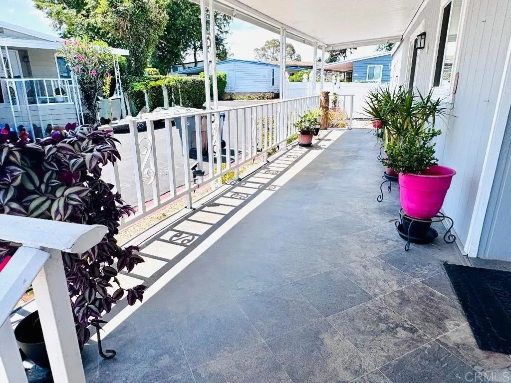 https://cdn.realtyfeed.com/cdn/127/306721406/4da4efa108001b64ab0becabb8a26f0f.webp